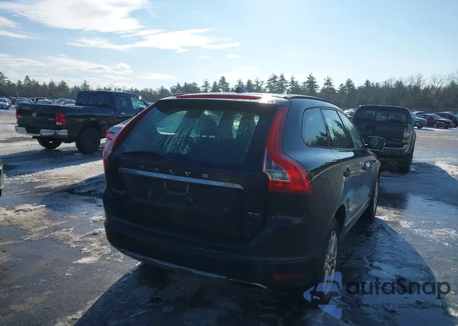 YV440MDJ7G2917900: 44097122