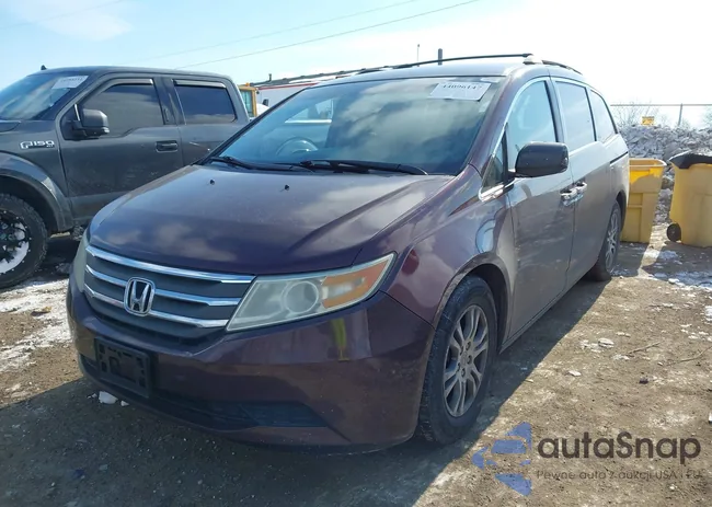 5FNRL5H4XBB063601: 44096147