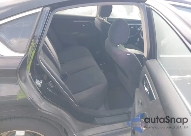 1N4AL3AP3DC147822: 44096169