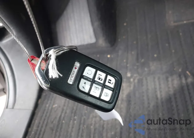 5FNRL6H95JB010899: 44096212