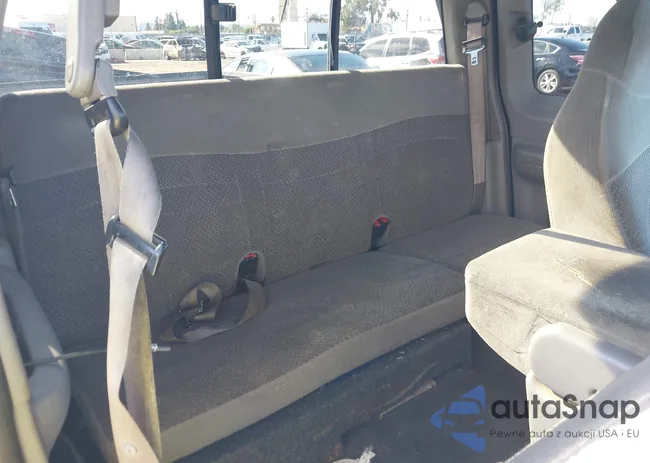 1FTRX17W3YKA55741: 44096276