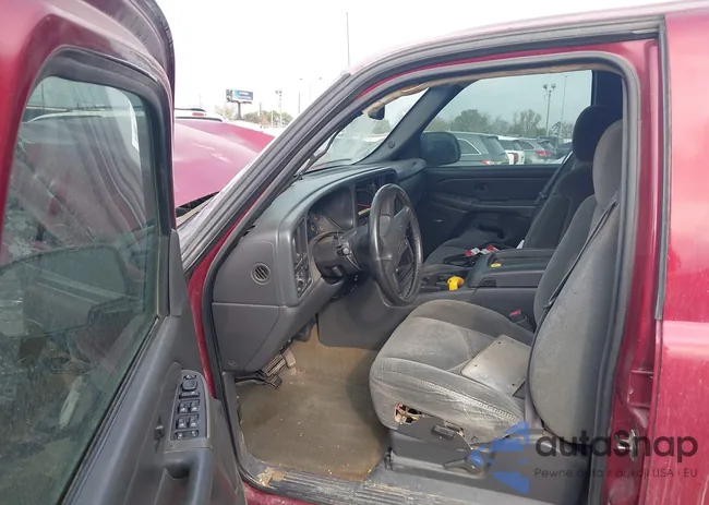 1GCGC23U04F193284: 44096370