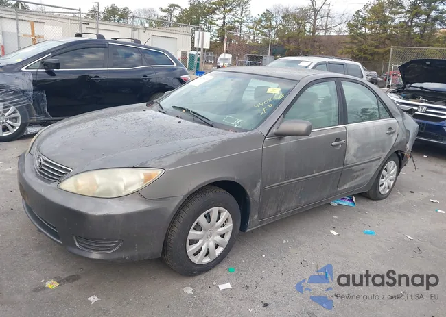 4T1BE30K15U538831: 44096433