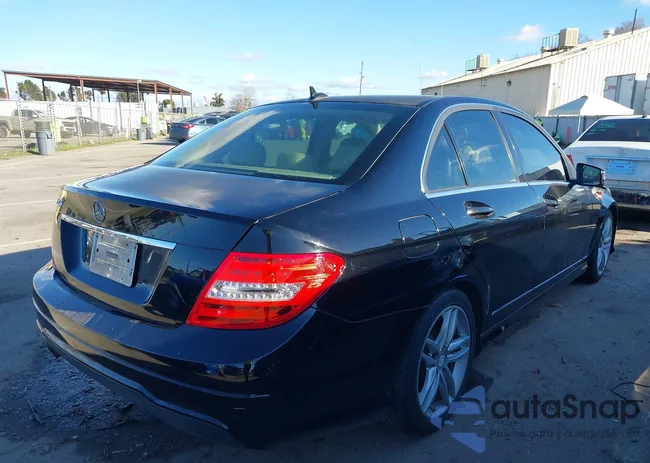 WDDGF4HB5EA899150: 44097563