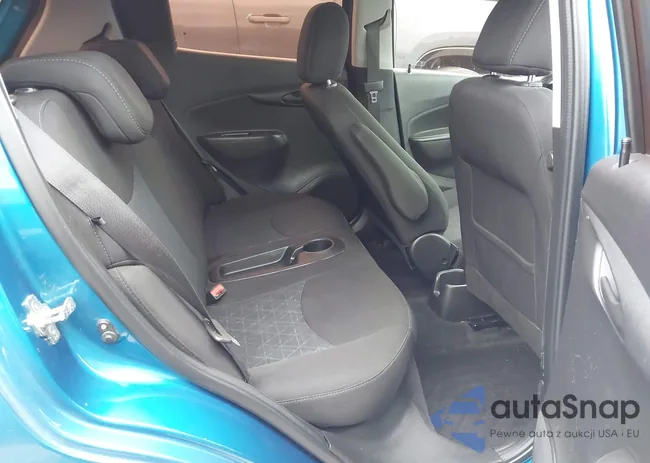 KL8CD6SAXKC710138: 44097564