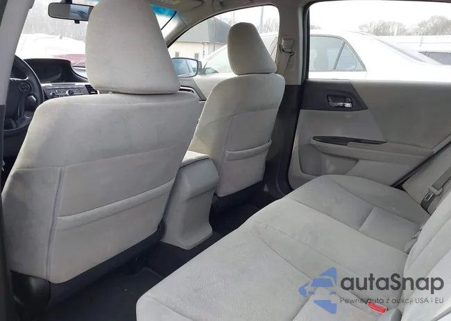 1HGCR2F32DA061478: 44097593