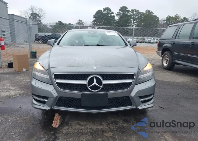 WDDLJ7DBXDA084171: 44097640