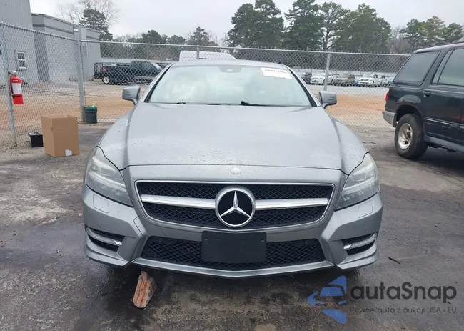 WDDLJ7DBXDA084171: 44097640