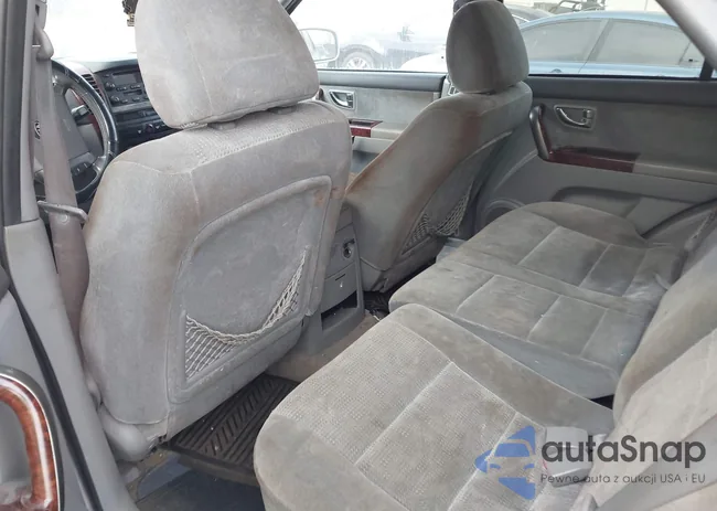 KNDJD733355385989: 44097642