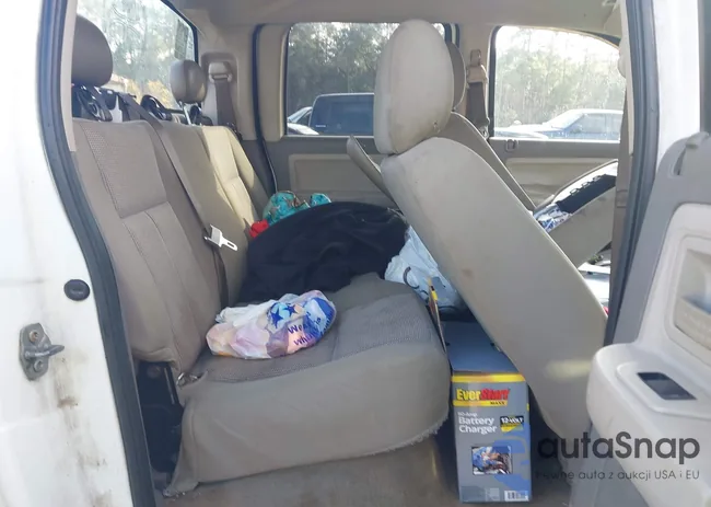 1D7RE3GP8BS510736: 44097694