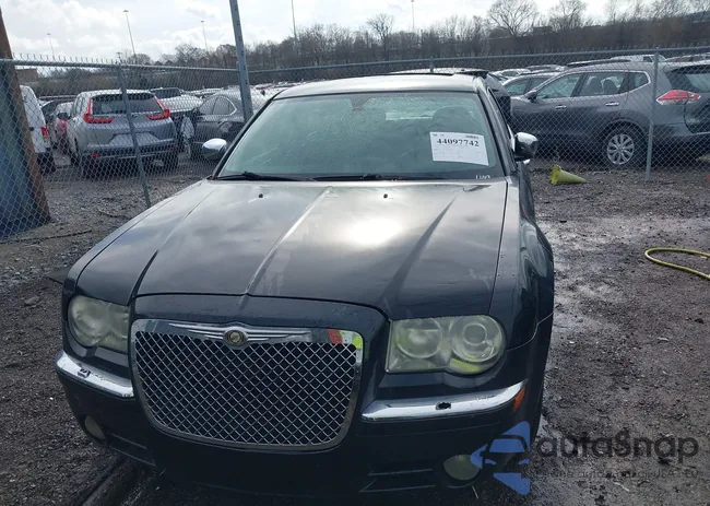 2C3LA63H16H272354: 44097742