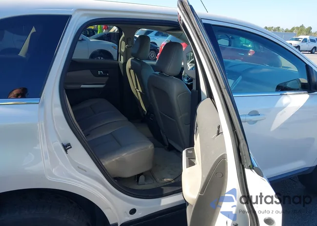 2FMDK3KC6CBA10275: 44097774