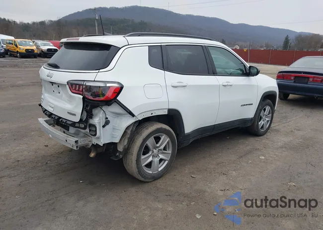 3C4NJDBBXNT199982: 44097785