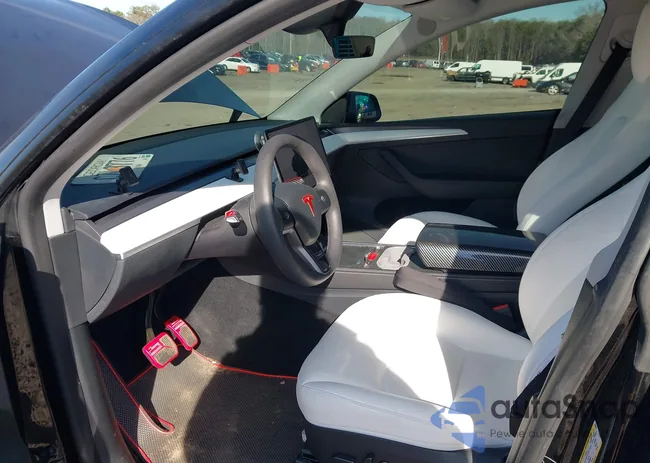 7SAYGDEFXRF024049: 44097846