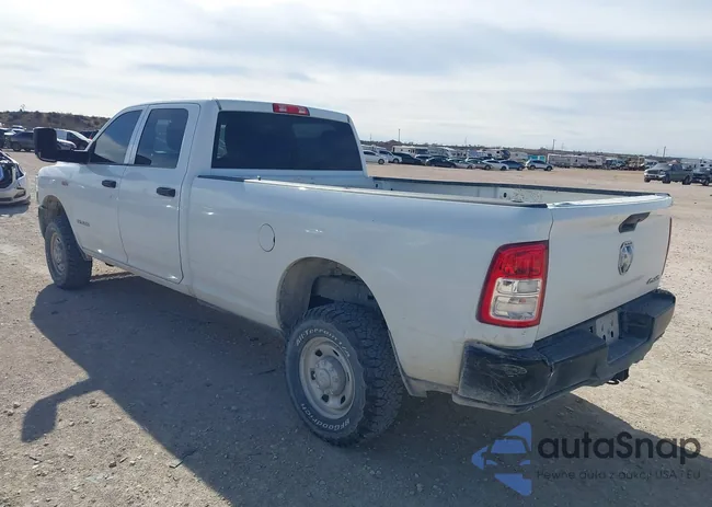 3C6UR5HJ5NG202702: 44097921