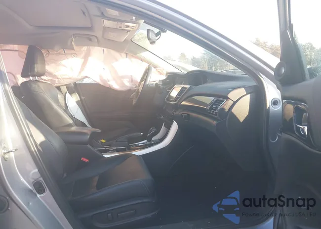 1HGCR2F86GA088683: 44097990