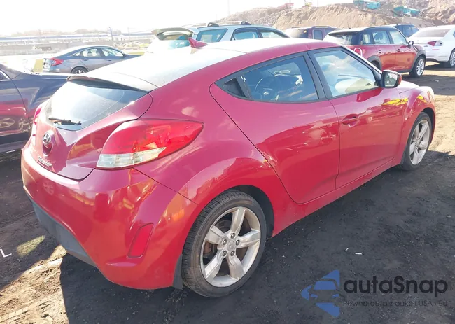 KMHTC6AD5CU036445: 44098055