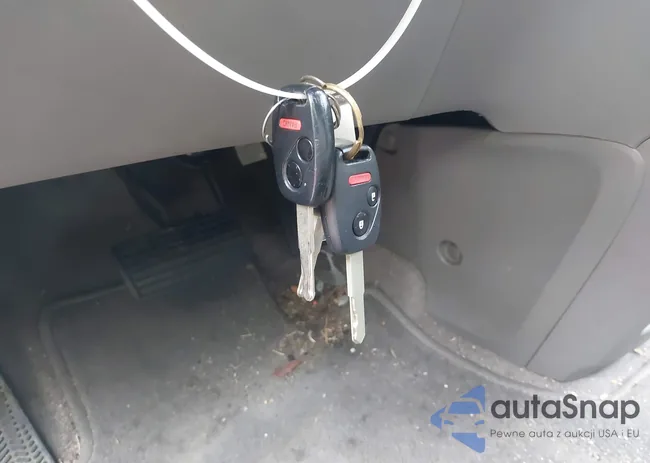 5J6RE48547L005320: 44098108