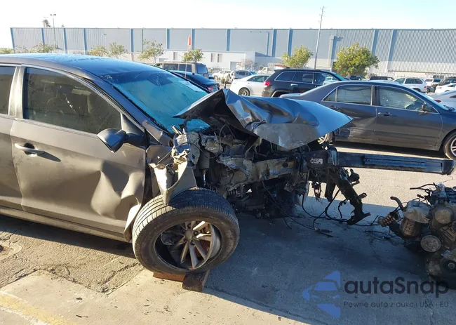 5NPE24AF4JH619098: 44097293