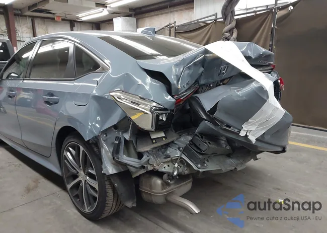 2HGFE1F99PH318522: 44097352