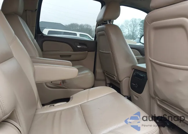 1GNSKKE7XCR138043: 44097486