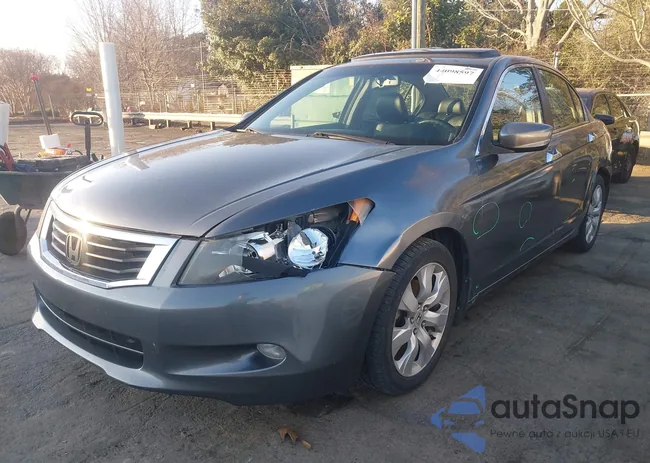 1HGCP36829A018614: 44098597