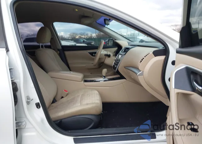 1N4AL3AP5GN312827: 44098607