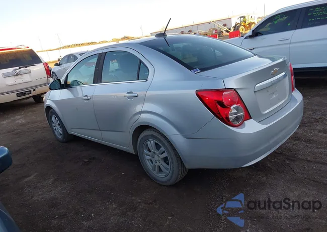 1G1JC5SH2G4136704: 44098674