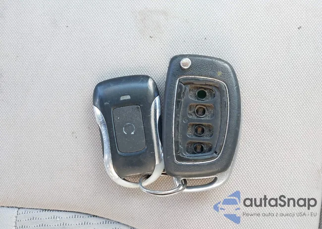 5NPE34AF7HH445924: 44098824