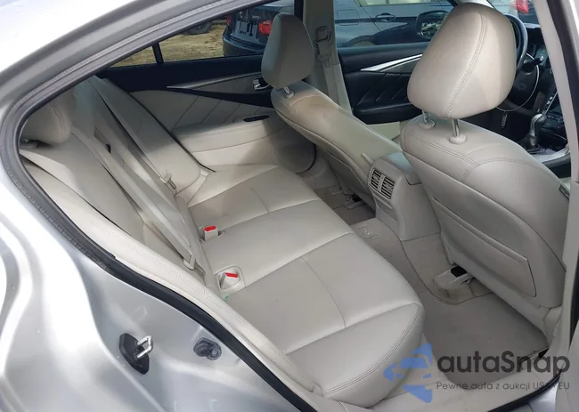 JN1BV7AR1FM396251: 44098860