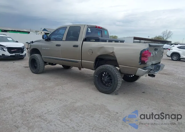 1D7HU18247J543316: 44098872