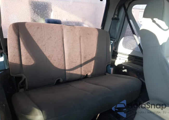 1J4FA59S23P342855: 44098902