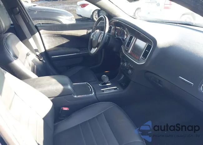 2C3CDXJG5DH591793: 44098911