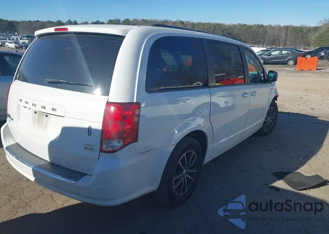 2C4RDGEG7JR340988: 44098946