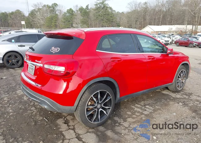 WDCTG4GB3FJ121223: 44099097