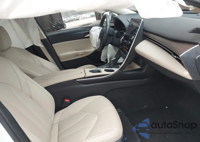 4T1BZ1FB8KU029718: 44099104