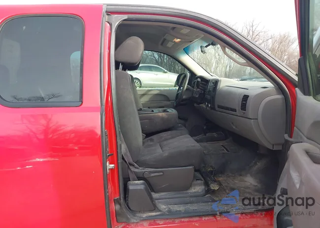 1GC2KVC8XDZ252177: 44099141