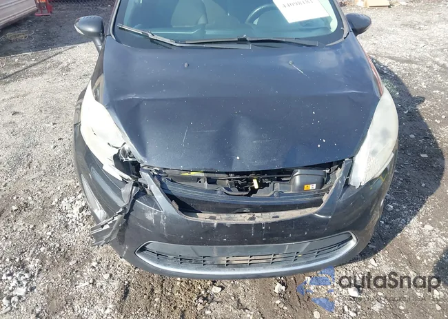 3FADP4FJ8BM127220: 44098181