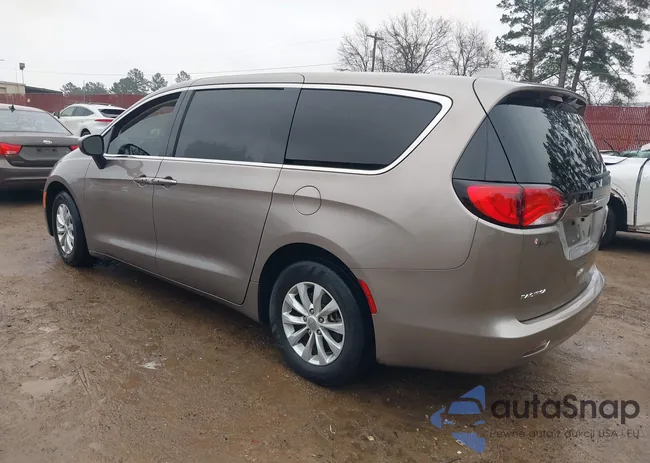 2C4RC1DGXHR550769: 44098345