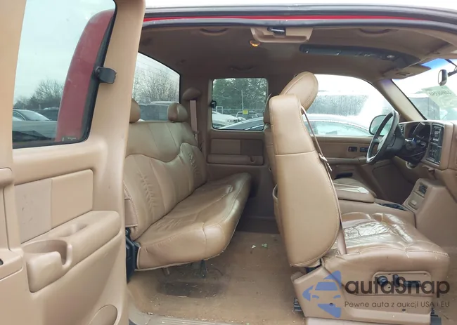 1GCEK19T0YE250923: 44098350