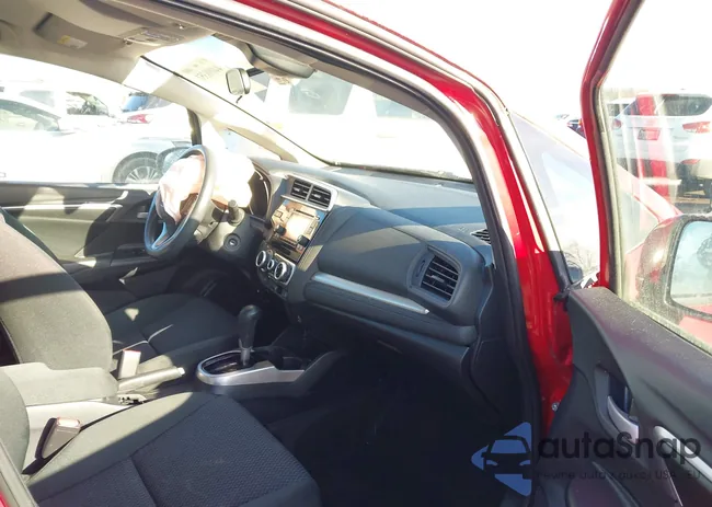 3HGGK5H52JM724410: 44098351