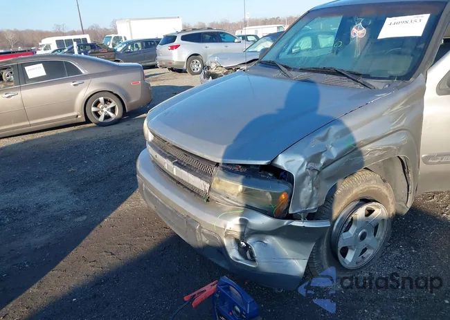 1GNDT13SX32318963: 44098353