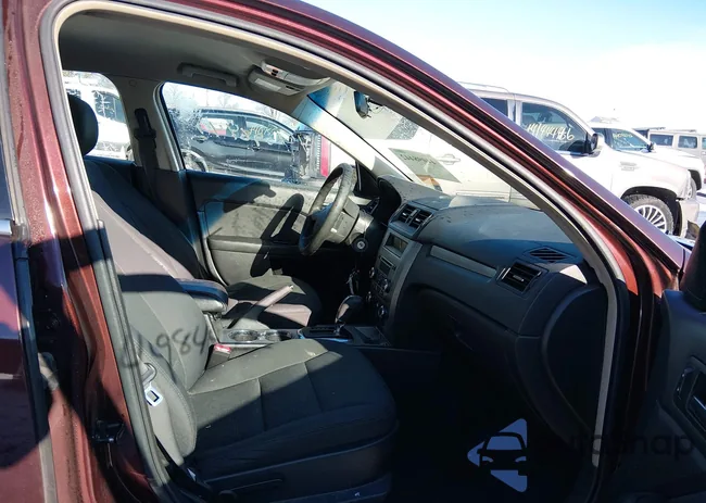 3FAHP0HA6CR161670: 44098442