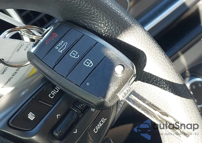 KNAGM4A75F5553760: 44098473