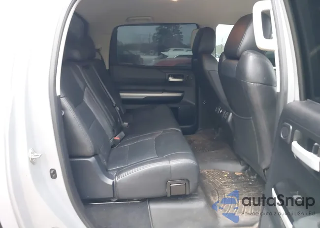 5TFDW5F13JX758131: 44098492