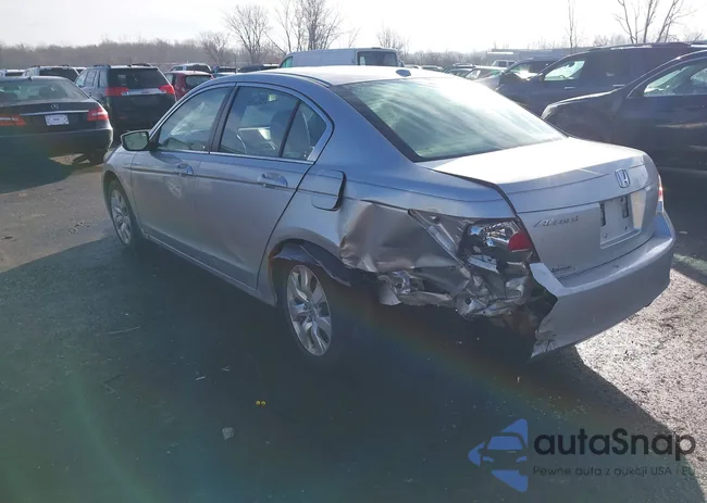 1HGCP26819A201092: 44099545