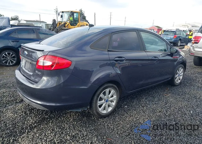 3FADP4BJ0CM115506: 44099557