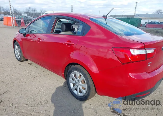 KNADM4A3XF6485093: 44099587