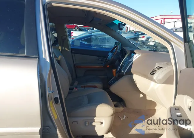 2T2GK31U37C013932: 44099617