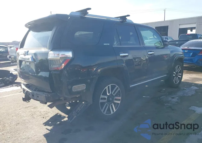 JTEBU5JR9F5233891: 44099660